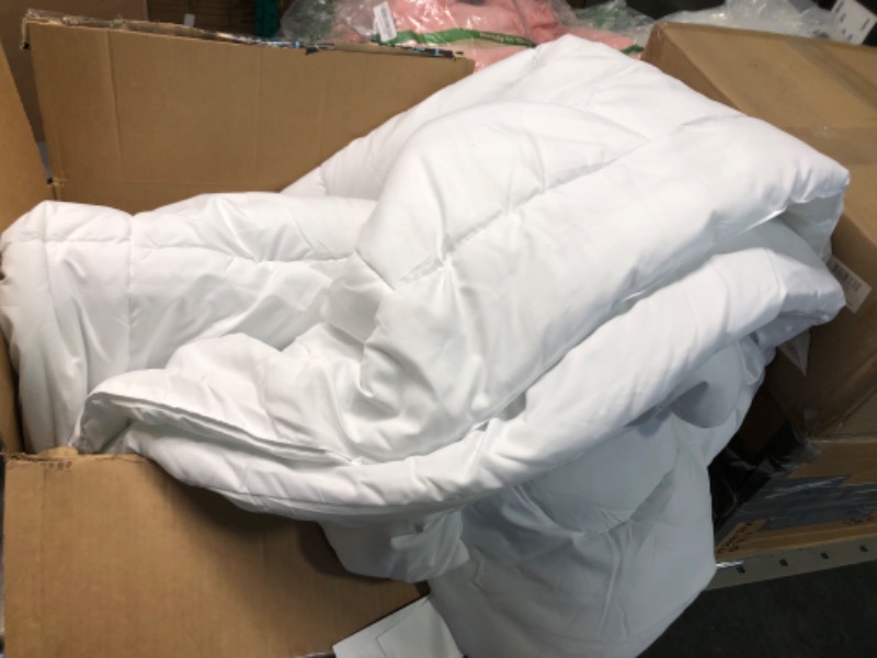 Photo 3 of 100% Cotton Cover Down Alternative Comforter - White