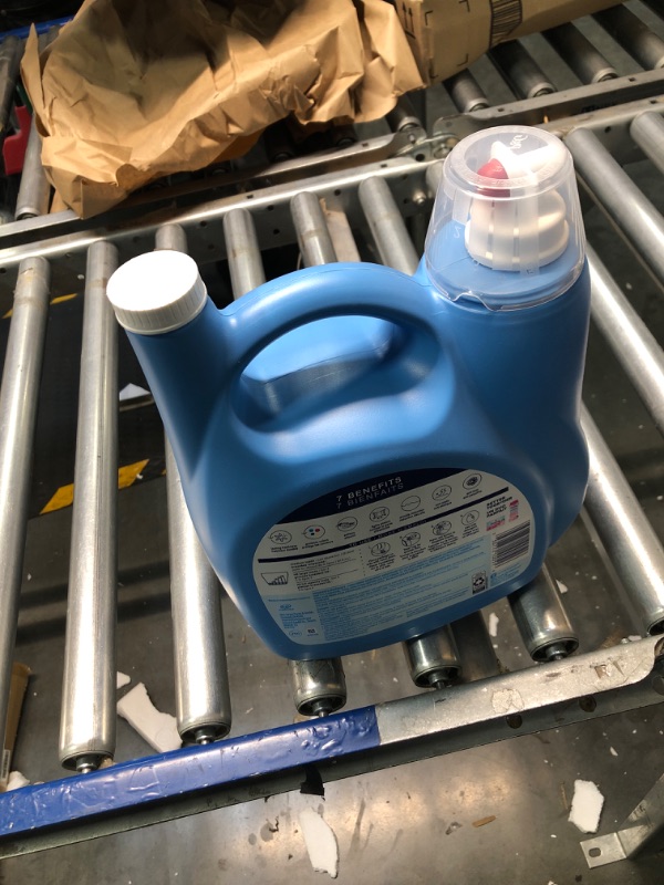 Photo 1 of Downy Fabric Softener, April Fresh, 140 fl oz 190 loads