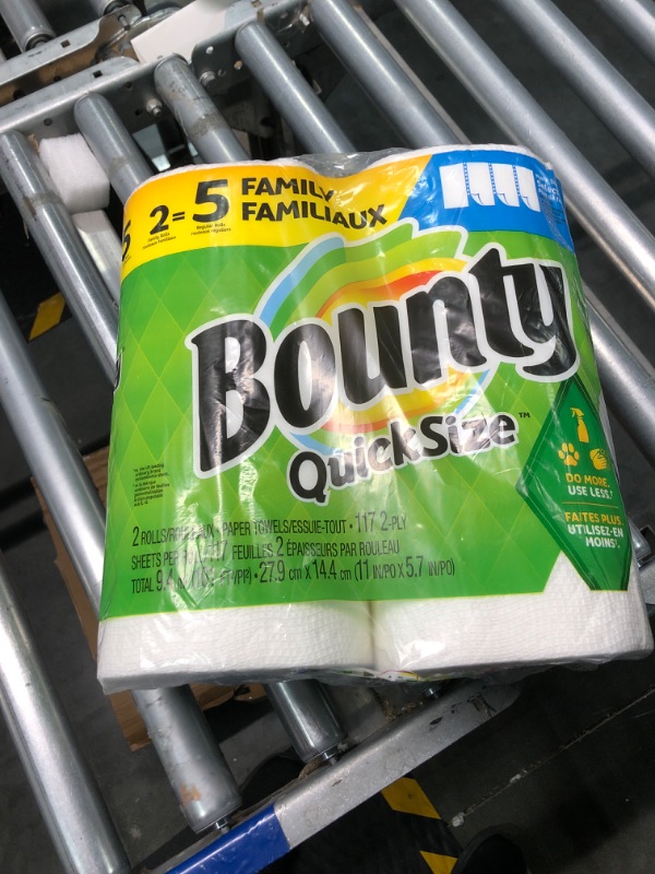 Photo 2 of Bounty Select-A-Size Paper Towels, White, 2 Triple Rolls = 6 Regular Rolls 2 Count (Pack of 1)