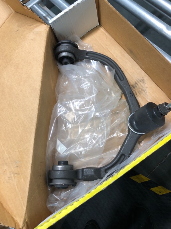 Photo 1 of MOOG RK80719 Suspension Control Arm and Ball Joint Assembly