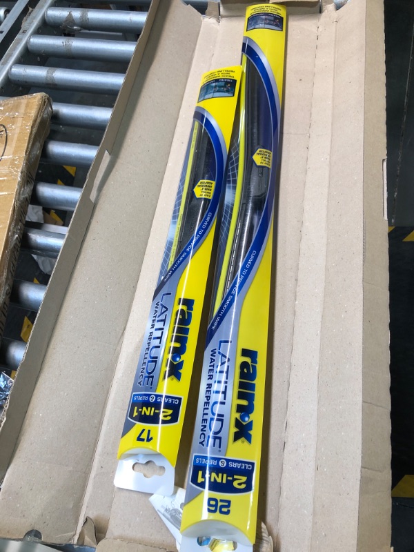 Photo 1 of Rain-X 810195 Latitude 2-In-1 Water Repellent Wiper Blades, 26" and 17" Windshield Wipers (Pack Of 2), Automotive Replacement Windshield Wiper Blades With Patented Rain-X Water Repellency Formula 26" and 17" Combo Wiper Blades