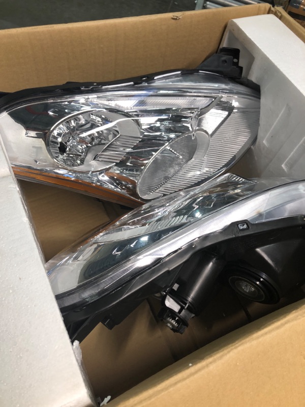 Photo 3 of ACANII - For 2007-2011 Honda CRV CR-V Headlights Headlamps Front Light Assembly Pair Replacement Driver + Passenger Side Pair (Driver & Passenger Side)