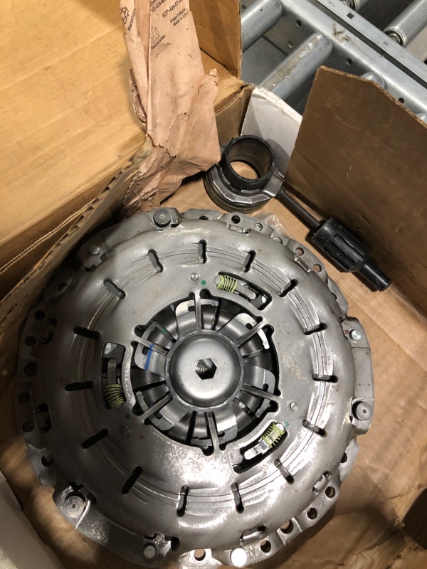 Photo 1 of Schaeffler LuK RepSet 03-047 Clutch Kit, OEM Clutch Replacement Kit