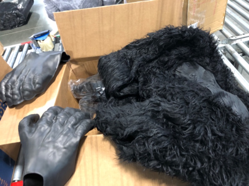 Photo 3 of Seasons Deluxe Gorilla Costume with Feet