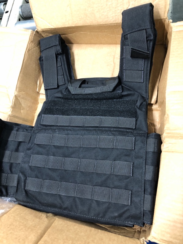 Photo 3 of T3 Tomahawk Tactical Vest, Lightweight Tactical Vest, Water-Resistant Police Vest and Security Vest for Security Professionals (Black)…