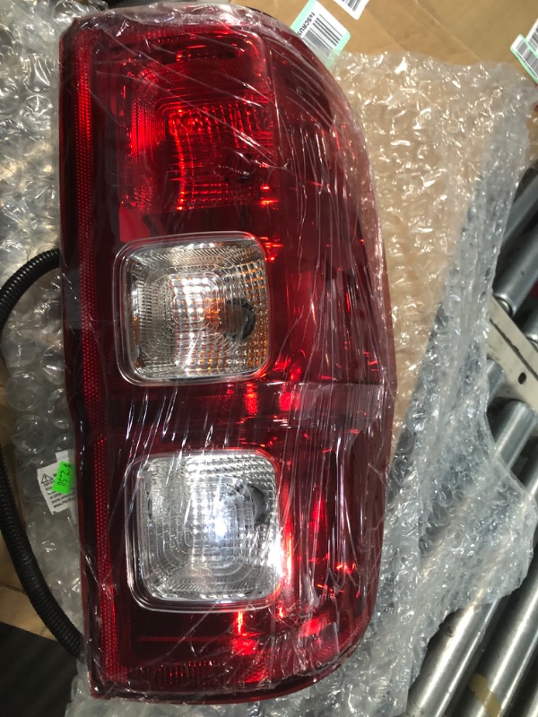 Photo 3 of MZORANGE Brake Tail Light Rear Lamp For Ford ranger 2019 2020 2021 2022 (Right Passenger Side)