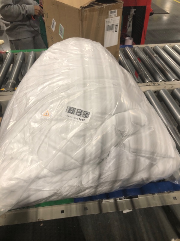 Photo 2 of 
Utopia Bedding Comforter – All Season Comforter Full Size – White Comforter Full