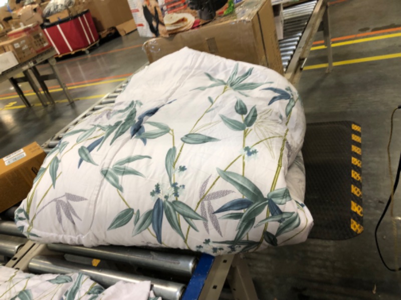 Photo 3 of 3 Pieces Bed in a Bag Queen Comforter Set with Sheets, Green Leaves on White Botanical Design Bedding Sets for All Season (1 Comforter, 2 Pillow Shams )