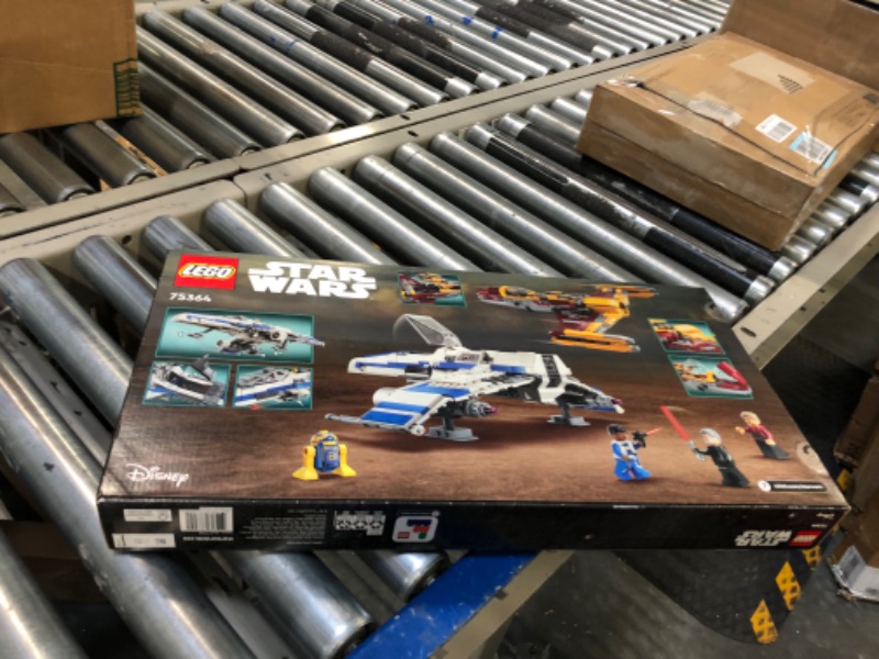 Photo 2 of ***For part*** LEGO Star Wars: Ahsoka New Republic E-Wing vs. Shin Hati’s Starfighter 75364 Star Wars Playset Based on The Ahsoka TV Series, Show Inspired Building Toy for Ahsoka Fans Featuring 5 Star Wars Figures