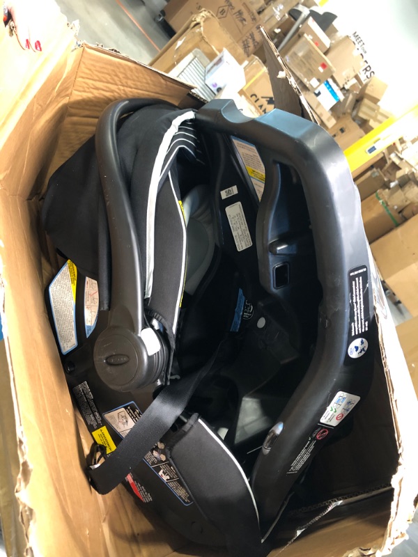 Photo 1 of Graco SnugRide 35 Lite LX Infant Car Seat, Studio SnugRide 1 Count (Pack of 1) Studio