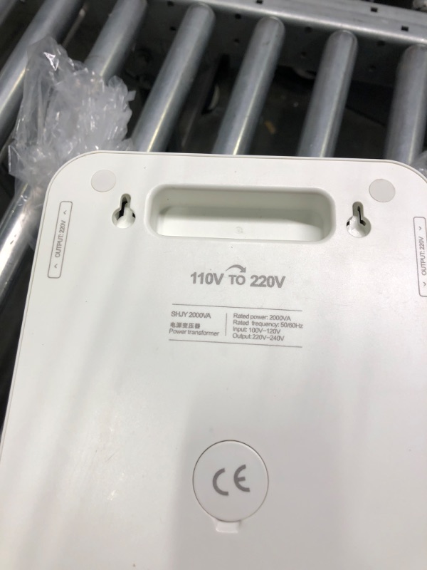 Photo 1 of uyoyous Step Up Voltage Converter 110V to 220V 3000W Power Converter Transformer with Input Power Cable&Output Socket 3000W Lightweight Step Up 110V to 220V Voltage Converter for US to EU Appliances

