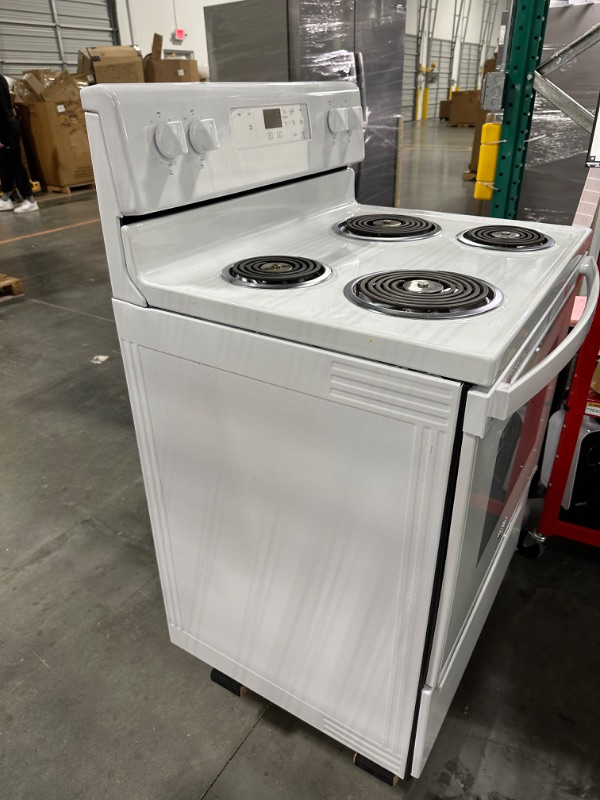 Photo 5 of Whirlpool 30-in 4 Elements 4.8-cu ft Freestanding Electric Range (White)
*unable to test* *damage listed- unable to locate*