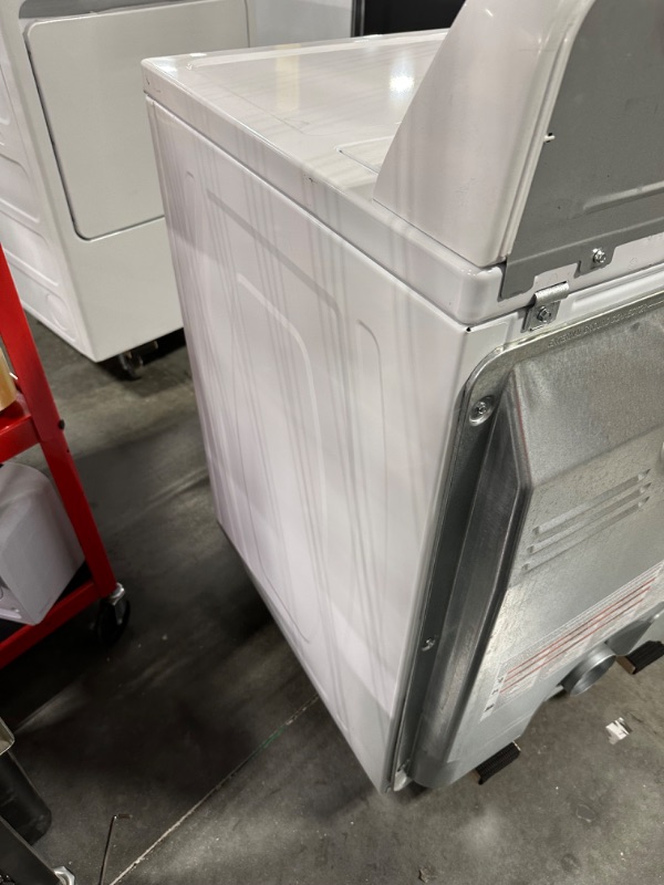 Photo 7 of Amana 6.5-cu ft Electric Dryer (White)
*unable to test- product needs to be hooked up to vent* *per notes- no damage*