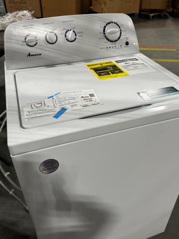 Photo 5 of Amana 3.8-cu ft High Efficiency Agitator Top-Load Washer (White)
*per notes- no damage*
