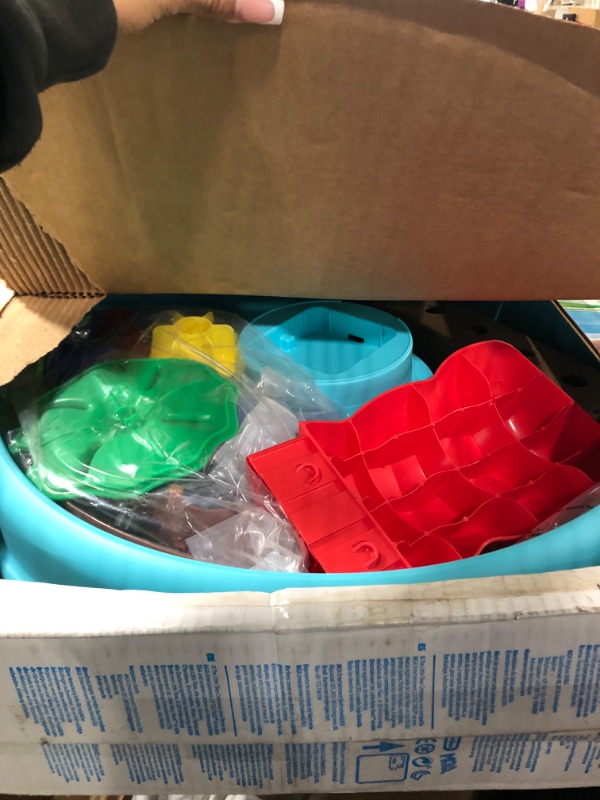 Photo 1 of Little Baby Bum 5 Little Ducks Water Table by Little Tikes, Multicolor, 28.00 L x 28.00 W x 26.50 H Inches