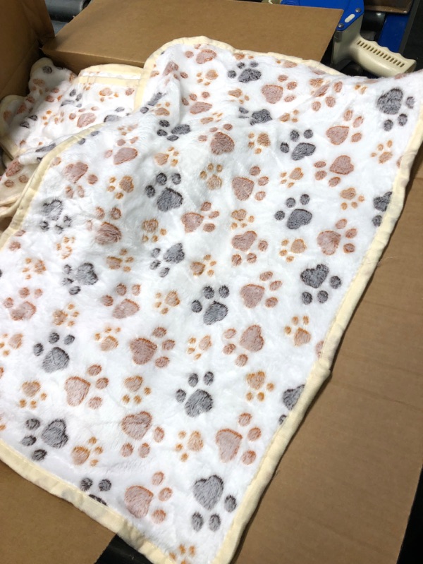 Photo 4 of Bundle Pet Blanket Dog Puppy Paw Print Fleece for Small Medium Large Pet Dog Cat Warm Soft Sleep Mat Guinea Pig Cage Liners (White, Coffee, Pink, Purple, Small) Pink, White, Brown, Purple Small