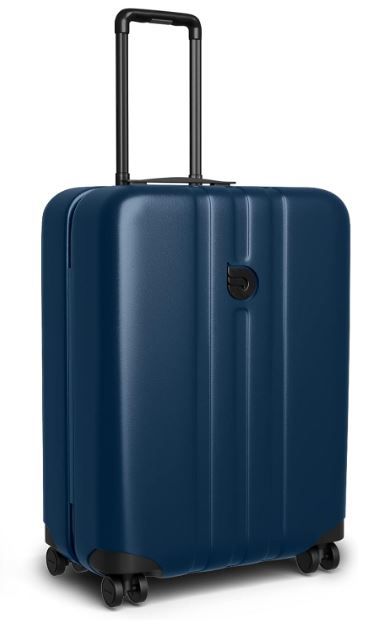 Photo 1 of Aerotrunk Airline Approved Carry On Luggage - Lightweight Hard Shell Suitcase with Spinner Wheels, TSA Lock - Carry-On 23" Blue
