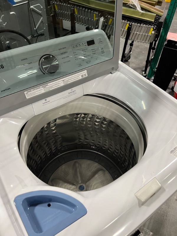 Photo 10 of Samsung 4.5-cu ft Impeller Top-Load Washer (White)