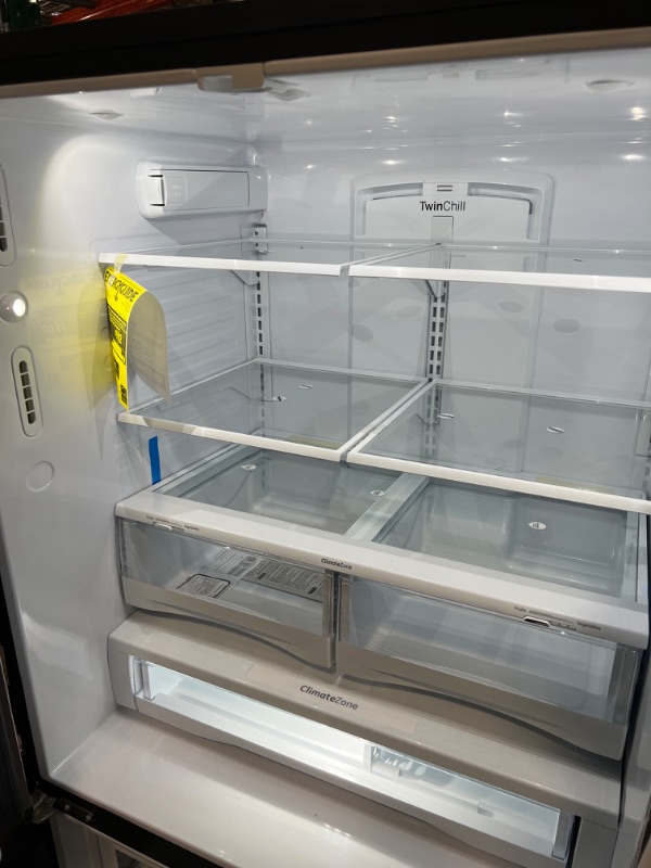 Photo 6 of GE 27.7-cu ft French Door Refrigerator with Ice Maker (Fingerprint-resistant Stainless Steel) ENERGY STAR
