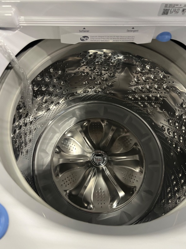 Photo 8 of LG ColdWash 5-cu ft High Efficiency Impeller Top-Load Washer (White) ENERGY STAR

