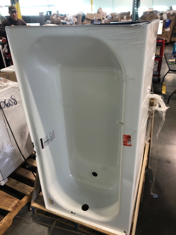 Photo 2 of ***SEE PICTURES FOR DAMAGE*** 

American Standard 2461002.020 Cambridge Apron-Front Americast Soaking Bathtub Right Hand Drain, 5 ft x 32 in, White