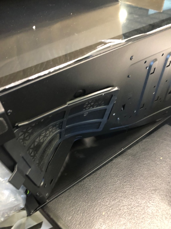 Photo 5 of Corsair 3000D Airflow Mid-Tower PC Case – 2X SP120 Elite Fans – Four-Slot GPU Support – Fits up to 8X 120mm Fans – High-Airflow Design – Black 3000D AIRFLOW Black