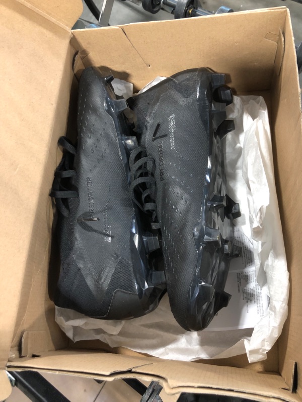 Photo 1 of adidas Unisex Soccer Shoe 10.5 Women/9.5 Men Black/Black/White