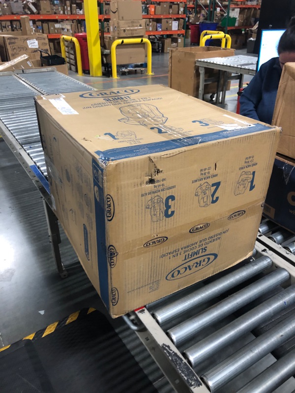 Photo 1 of Graco - Slimfit All-in-One Convertible Car Seat, Darcie