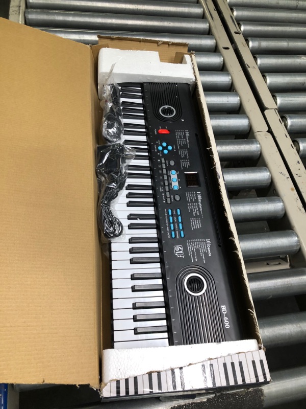 Photo 3 of 61 keys keyboard piano, Electronic Digital Piano with Built-In Speaker Microphone, Portable Keyboard Gift Teaching for Beginners, electric piano for kids