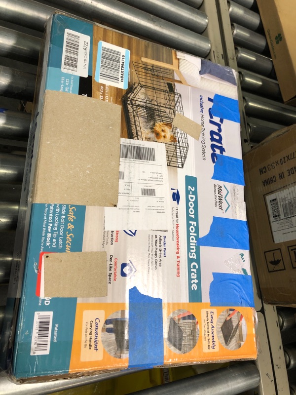 Photo 1 of 18-Inch Double Door iCrate with Fleece Bed027773007708
 