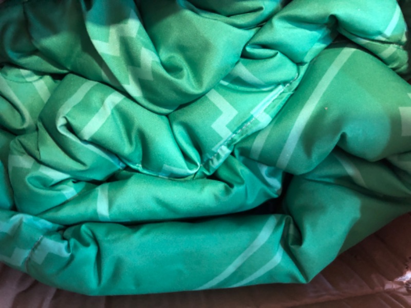 Photo 1 of Jay Franco MINECRAFT Patchwork Mobs 7pc Full Bed Set - Includes Comforter&Sheet Set-Bedding Features Creeper, Ghost, Zombie,&Enderman-Super Soft Fade Resistant Microfiber (Official Minecraft Product) Full Multi - Minecraft