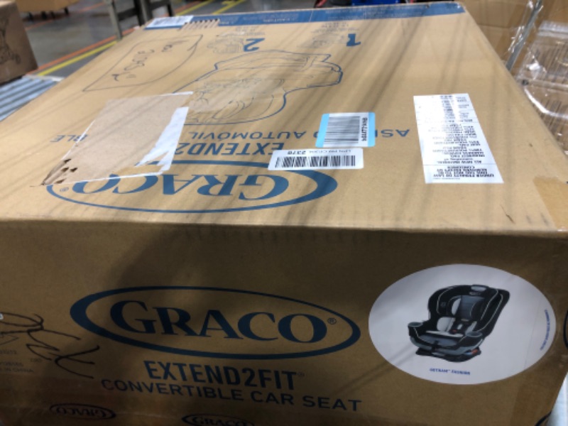 Photo 1 of Graco Extend2Fit Convertible Car Seat, Gotham