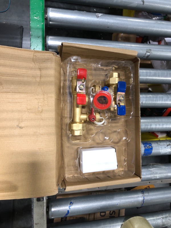 Photo 3 of 3/4 Inch IPS Isolator Tankless Water Heater Service Valve Kit with Pressure Relief Valve, Clean Brass, 3/4 Inch Service Installation Valve for rheem,rinai,ecosmart,navien,noritz,takagi,bosch.