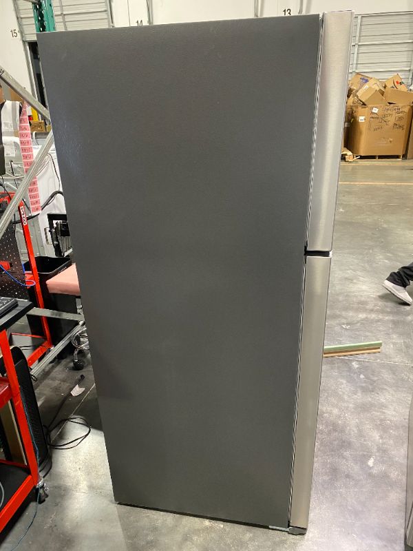 Photo 9 of Frigidaire Garage-Ready 20-cu ft Top-Freezer Refrigerator (Fingerprint Resistant Stainless Steel)
