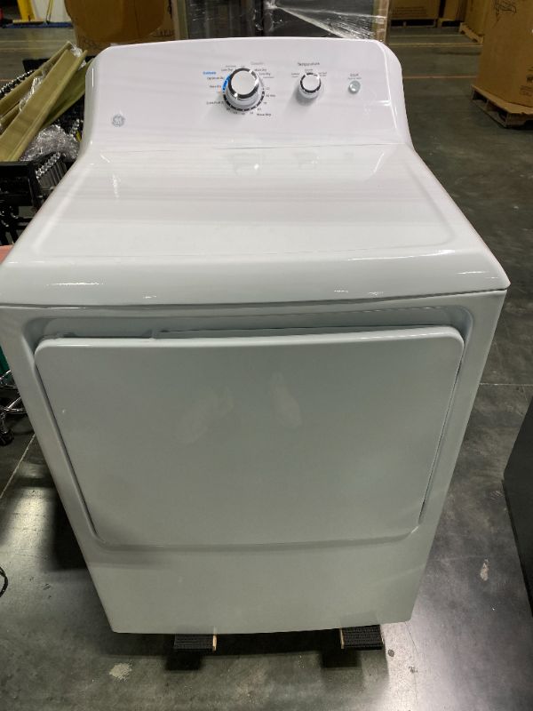 Photo 1 of GE 7.2-cu ft Electric Dryer (White)