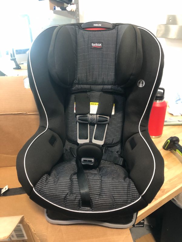 Photo 2 of Britax Emblem 3 Stage Convertible Car Seat, Dash