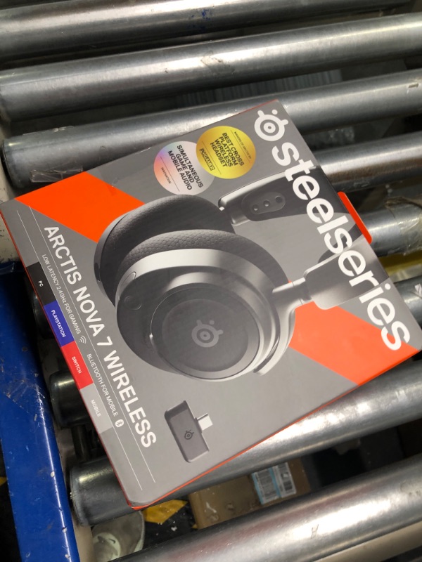 Photo 2 of NEW SteelSeries Arctis Nova 7 Wireless Multi-Platform Gaming Headset – Simultaneous Wireless 2.4GHz & Bluetooth – Comfort Design - Fast Charging 38Hr Battery – PC, PS, Switch, Mobile Black Arctis Nova 7