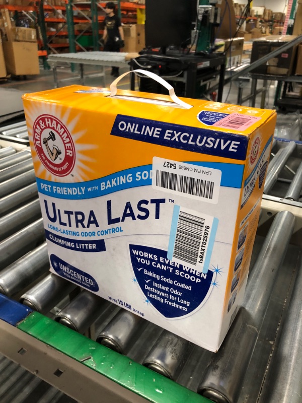 Photo 2 of Arm & Hammer Ultra Last Unscented Clumping Cat Litter, MultiCat 18lb, Pet Friendly with Baking Soda