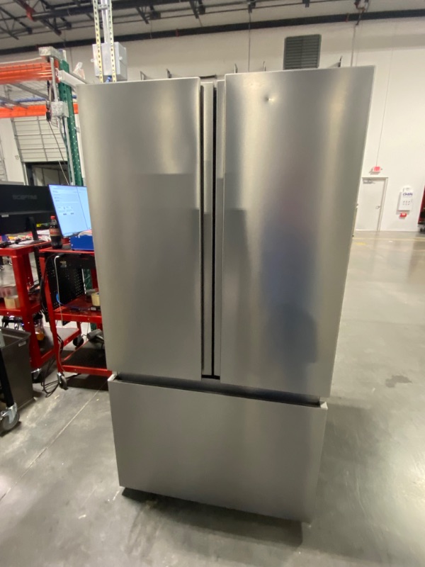 Photo 13 of Hisense 26.6-cu ft French Door Refrigerator with Ice Maker (Fingerprint Resistant Stainless Steel) ENERGY STAR
