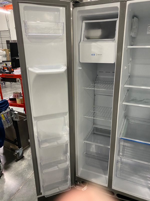 Photo 9 of Frigidaire 25.6-cu ft Side-by-Side Refrigerator with Ice Maker (Fingerprint Resistant Stainless Steel) ENERGY STAR
