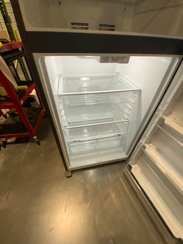 Photo 8 of Frigidaire Garage-Ready 20-cu ft Top-Freezer Refrigerator (Fingerprint Resistant Stainless Steel)
