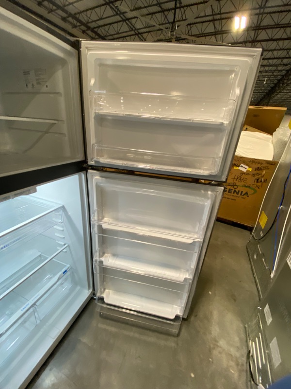 Photo 6 of Frigidaire Garage-Ready 20-cu ft Top-Freezer Refrigerator (Fingerprint Resistant Stainless Steel)
