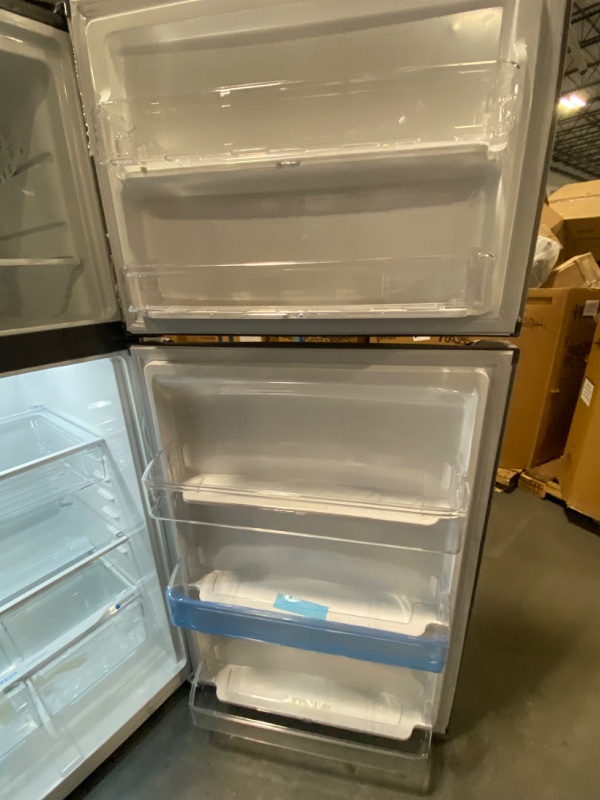 Photo 6 of Frigidaire Garage-Ready 20-cu ft Top-Freezer Refrigerator (Fingerprint Resistant Stainless Steel)
