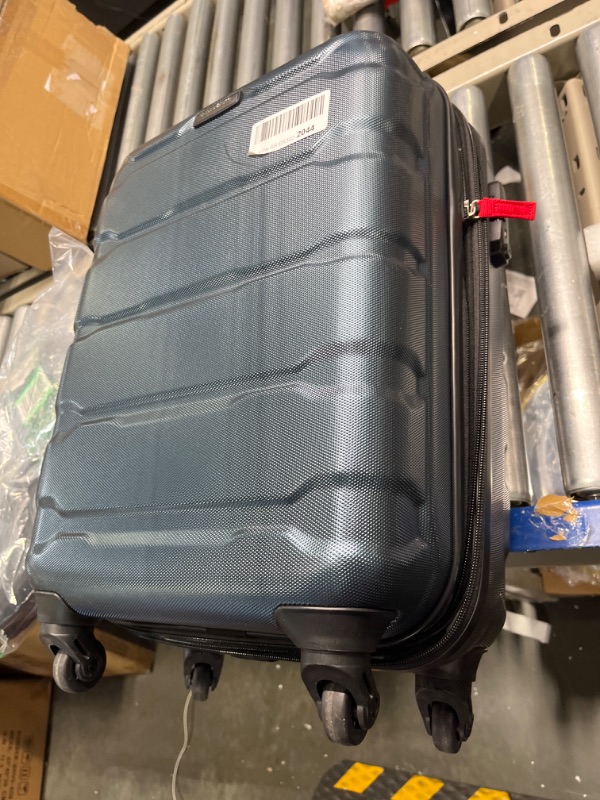 Samsonite Omni PC Hardside Expandable Luggage with Spinner Wheels, Navy