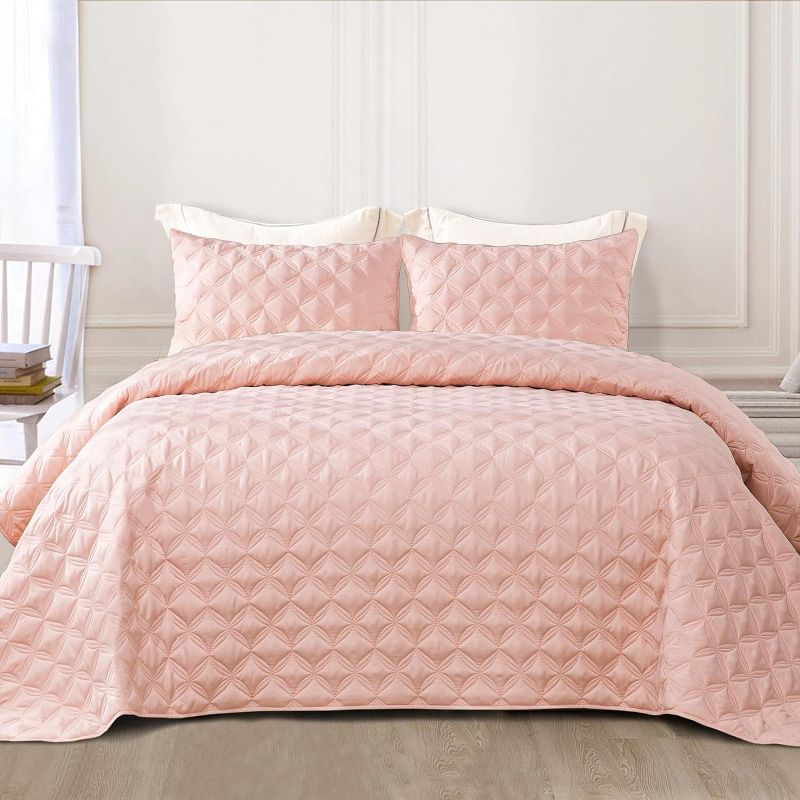 Photo 1 of  Pink Quilt