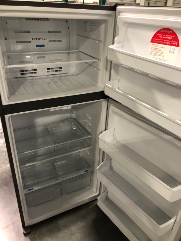 Photo 3 of Frigidaire Garage-Ready 18.3-cu ft Top-Freezer Refrigerator (Easycare Stainless Steel)
