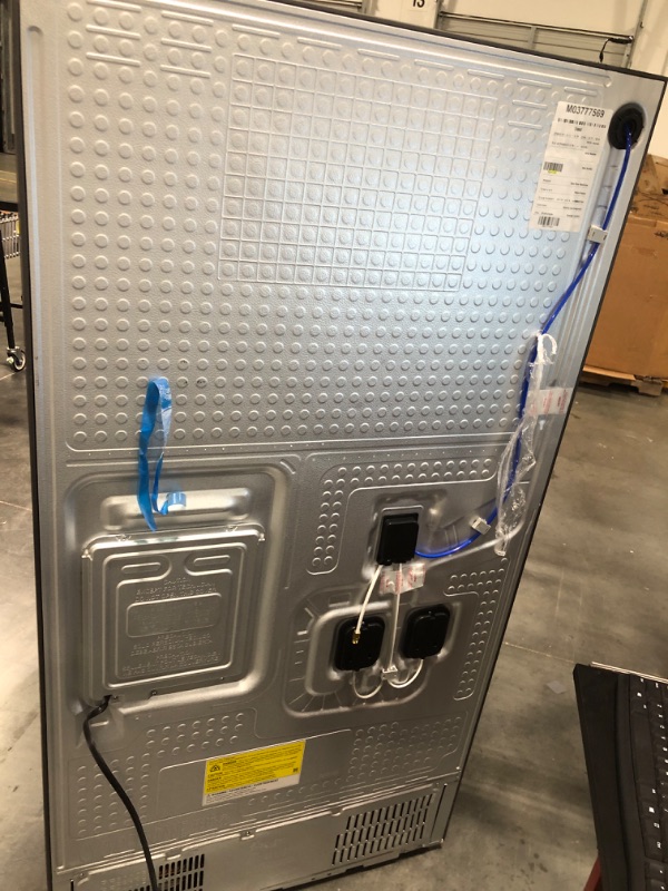 Photo 10 of Samsung Bespoke 28.8-cu ft 4-Door Smart French Door Refrigerator with Dual Ice Maker and Door within Door (Stainless Steel- All Panels) ENERGY STAR
