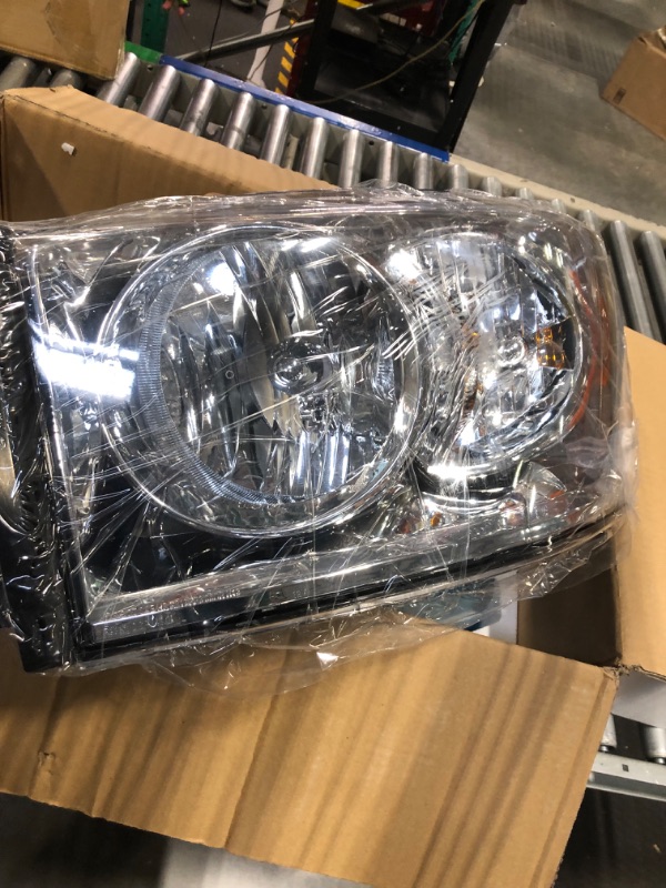 Photo 5 of AXLAHA 2006-2008 Dodge Ram Headlights Assembly for 2006 2007 2008 Dodge Ram 1500/2006 2007 2008 2009 Dodge Ram 2500 3500 Chrome Housing Amber Reflector Replacement Driver and Passenger Side A-Chrome Housing Amber Reflector