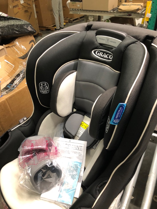 Photo 1 of Graco Extend2Fit Convertible Car Seat, Gotham