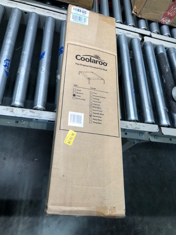 Photo 1 of Coolaroo The Original Cooling Elevated Pet Bed Gunmetal Large  